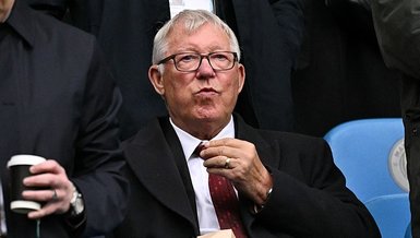 Alex Ferguson Manchester United-Liverpool maçı öncesi hastaneye kaldırıldı