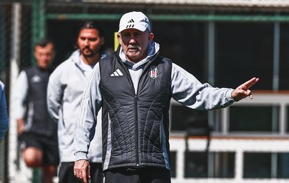 "Beşiktaş, Antalyaspor Maçına Hazırlanıyor: BJK Tesislerindeki Yoğun Antrenmanlar"