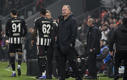 "Beşiktaş, Yeni Yüzleriyle RAMS Başakşehir'e Meydan Okuma Hazırlığında!"