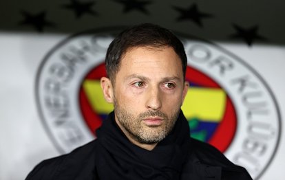 "Domenico Tedesco, Oyuncu Performansları ve Yeni Maç Stratejisi Üzerine Açıklamalar Yaptı"