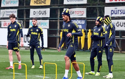 "Fenerbahçe'nin Gaziantep FK Mücadelesi Öncesi Son Hazırlıkları Tamamlandı!"