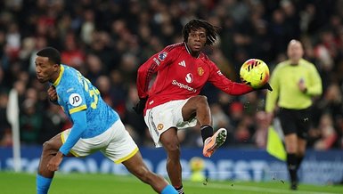 "Manchester United'ın Sakatlık Kâbusu: Patrick Dorgu 10 Hafta Sahalardan Uzakta"