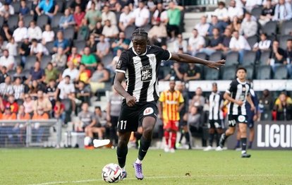 "Sidiki Cherif ile Güçlenen Fenerbahçe: Yeni Transfer İstanbul'a Adım Atıyor!"
